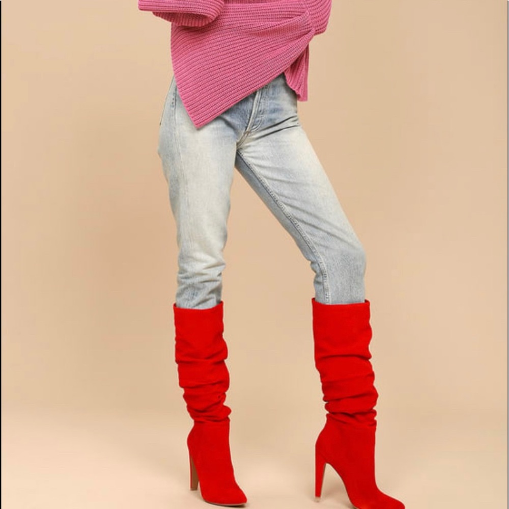 Red Steve Madden 💯 Suede Boots